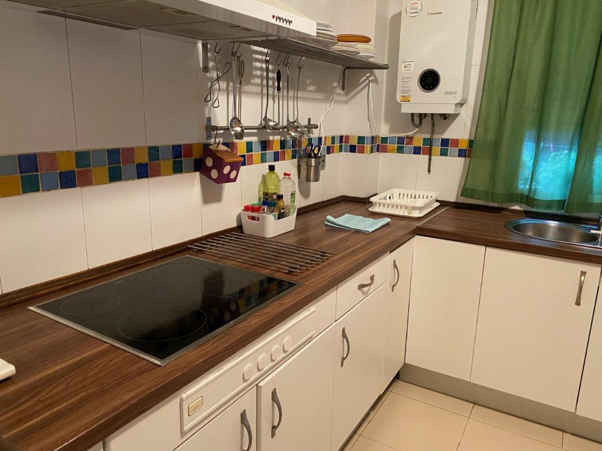 Castilleja , Casa-Apartamento Cerca Centro Sevilla Wifi Familias Trabajo Garaje Кастиеха де ла Куеста Екстериор снимка