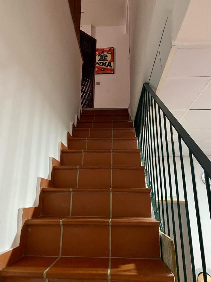 Castilleja , Casa-Apartamento Cerca Centro Sevilla Wifi Familias Trabajo Garaje Кастиеха де ла Куеста Екстериор снимка